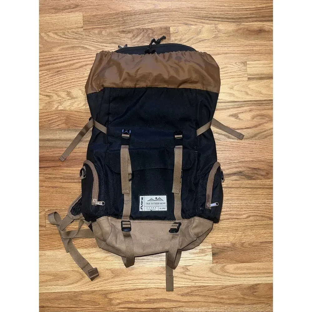 Kavu Camp Sherman 18 L Backpack Daypack Travel Bag Black